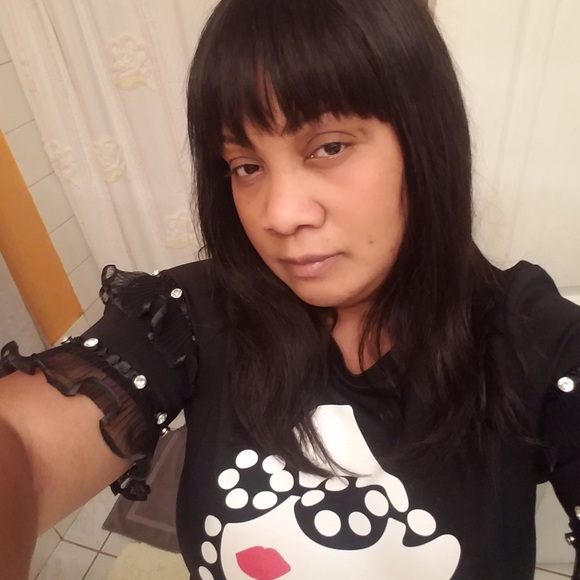 Meet your Posher, Nina - Picture 4 of 6